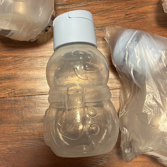Set of 5 Tupperware Kids Snowman Eco Water Bottle - Picture 4 of 5